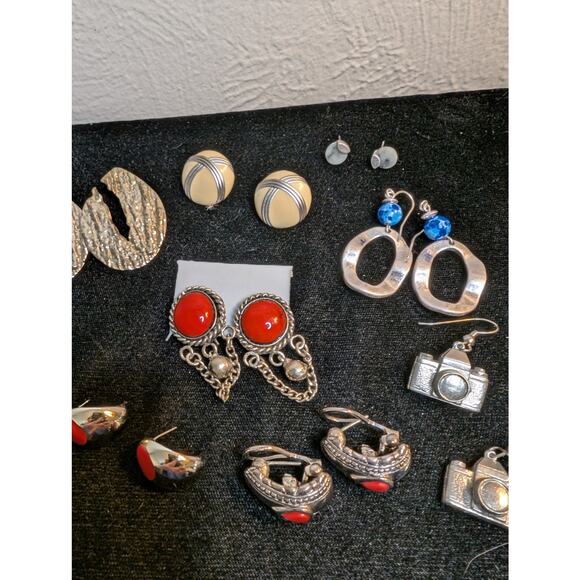 Fourteen Silver Tone Red White Blue Theme Pierced Earring Jewelry Lot - Picture 14 of 15